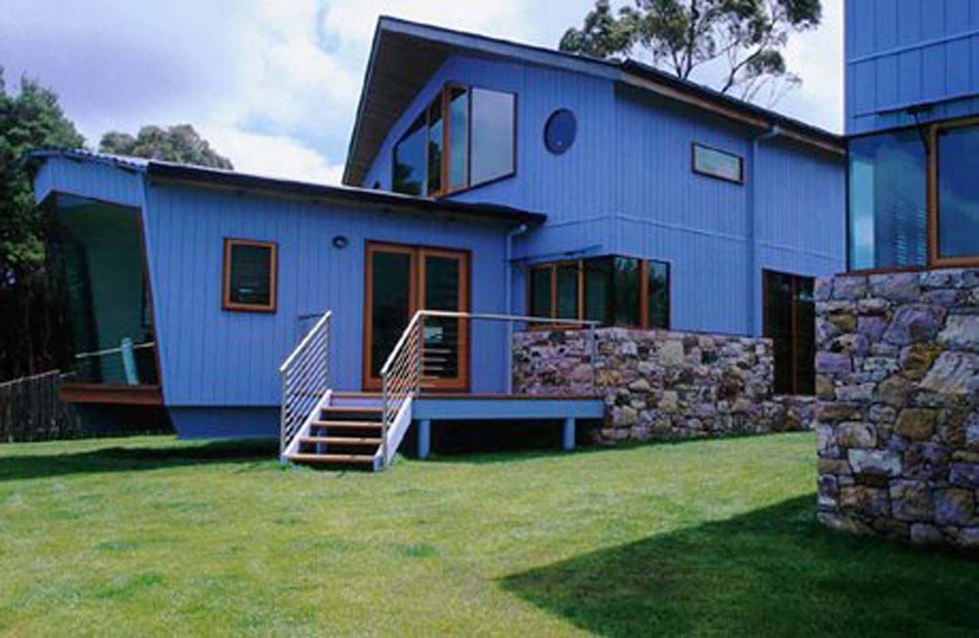 Wheelhouse Apartments Strahan Eksteriør bilde