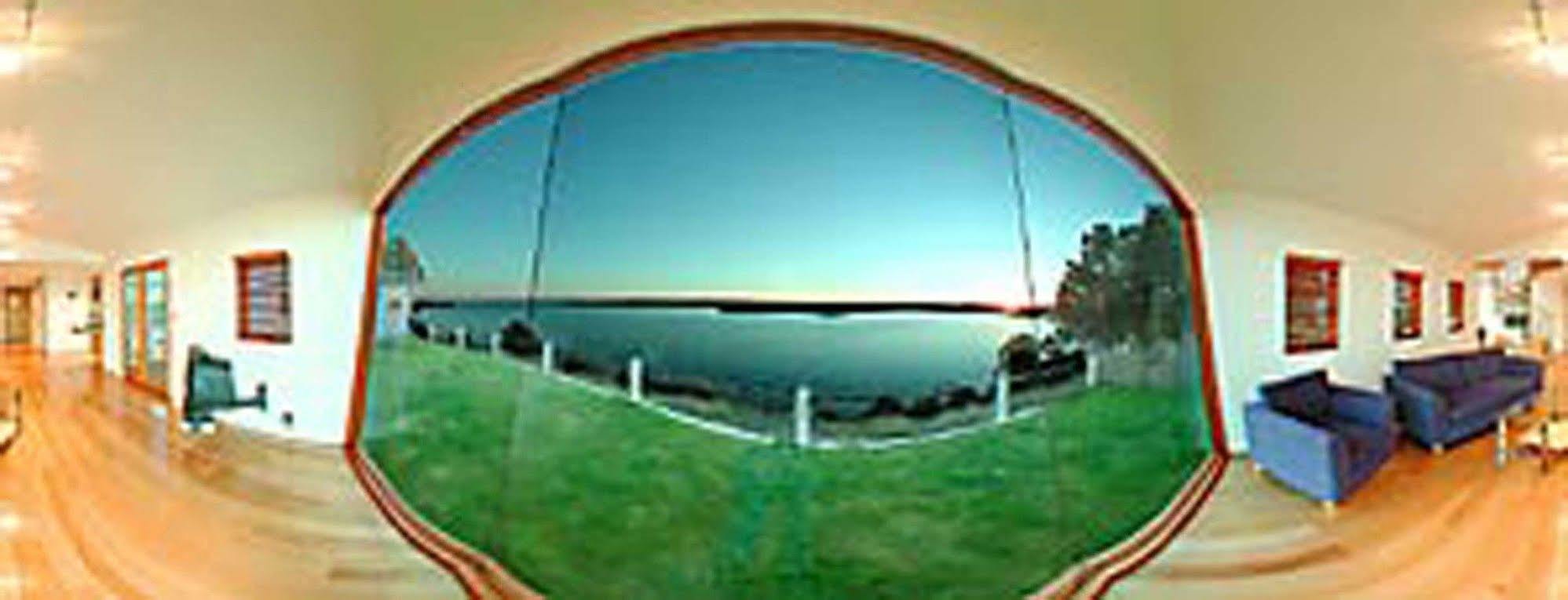 Wheelhouse Apartments Strahan Eksteriør bilde